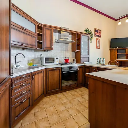 Podwale By Bookinghost * Βρότσλαβ