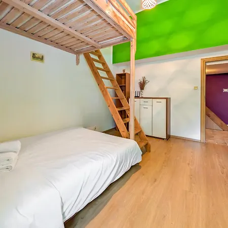 Podwale By Bookinghost Διαμέρισμα *